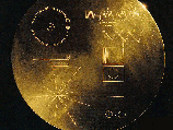  Voyager 1    1977     Voyager 2