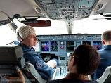  ,        -,  10 .     Sukhoi Superjet   