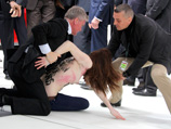   -   ,  Femen'  ",    ,     ",           