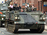  FV432