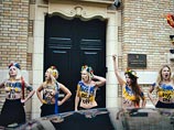    ""    " " ,    "       ",      Femen