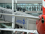     (IATA) ,     2017    930   ,     
