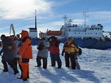 ,       2          Aurora Australis
