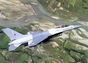  F-16  .    www.f-16.net