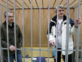        .  Reuters, 
