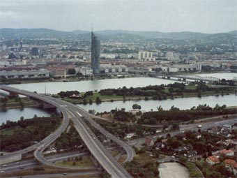  .  Wikimedia Commons