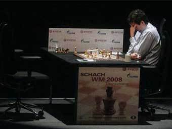  .    chessbase.com