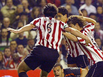  ""     -2006/07.  ©AFP