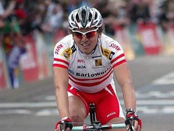  .    cyclingnews.com