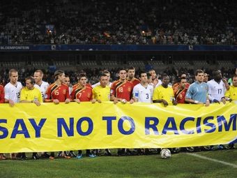       " "" ".  ©AFP