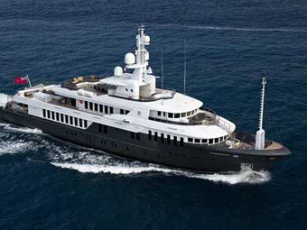  " ".    boatinternational.com