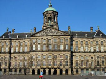    .    holland.com