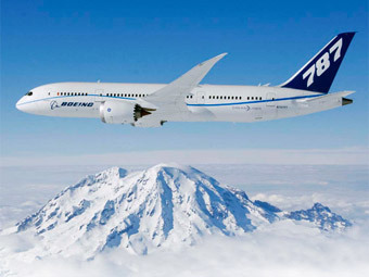 Boeing 787 Dreamliner.    boeing.com