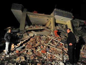  ,      2011 .    ©AFP