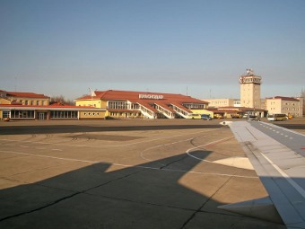  .    basel.aero