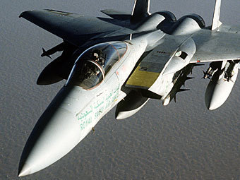 F-15    .    dodmedia.osd.mil