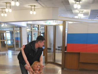  FEMEN     .   ,   