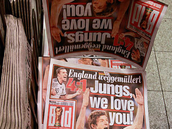  Reuters