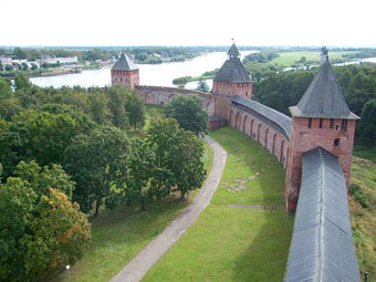  .    ruspalace.ru