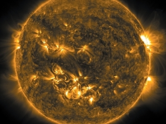    .  NASA/Solar Dynamics Observatory
