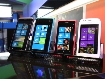   Windows Phone,    Microsoft