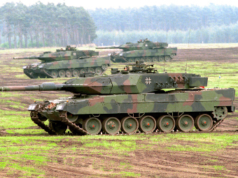 Leopard 2.  - 
