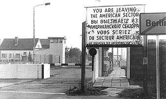  "",    dailysoft.com/ berlinwall