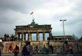        1989 .      